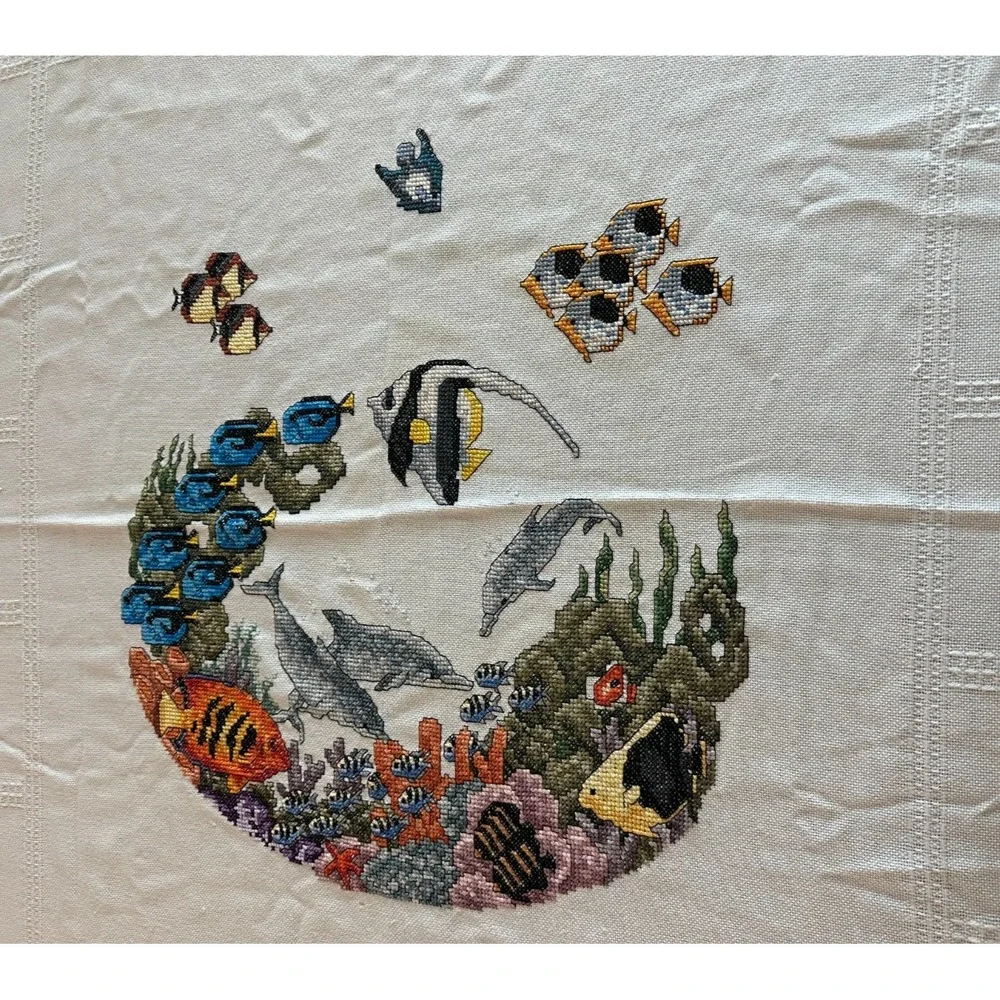 Vintage Embroidered Fish & Ocean‎ Scene Fringe Tablecloth 56'' x 62